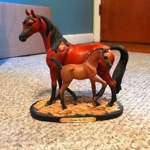 The Trail of Painted Ponies Statue